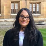 Yasmin - Economics tutor - Cambridge