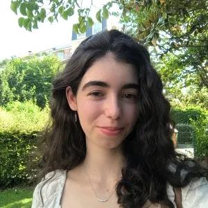 Eva - Prof de maths - Nemours