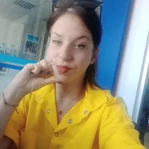 Aleyna - Türkçe öğretmeni - 