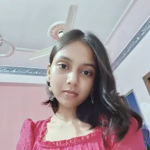 Khushi - Biology Tutor - Patna