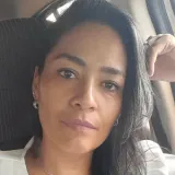 Hellen - Professor de biologia - Rio de Janeiro