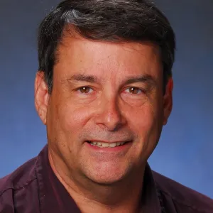 Robert - Reading tutor - Mililani