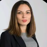 Lisa - Prof de français - Nice