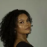 Vitoria - Prof de inglês - Pirapora