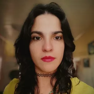 Luiza - Professor de sociologia - Santa Maria (Rio Grande do Sul)