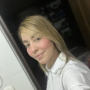 Ana - Profesor piano - Montería