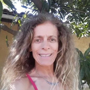 Gisele - Prof de inglês - Niterói