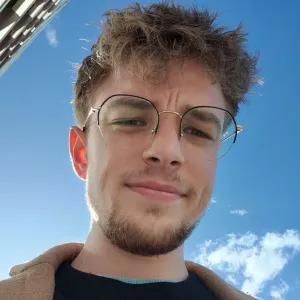 Enzo - Prof de maths - Lyon 2e