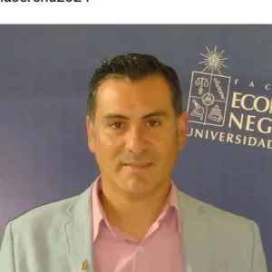 Claudio Andrés - profesor de contabilidad - La Serena