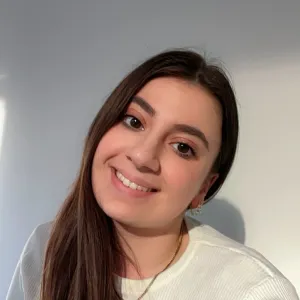 Léna - Prof de maths - Mende