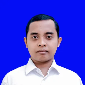 MOH MUSFIQ - Guru ekonomi - Kecamatan Kota Sumenep