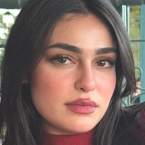 Rania - Prof de français - 