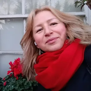 Angie - Literacy Tutor - London