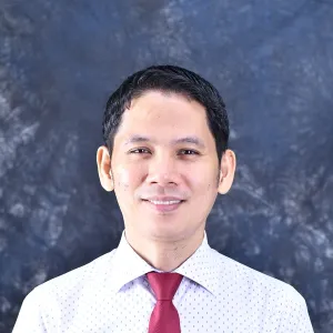 Jun - English tutor - Cannock