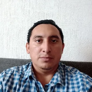 DAVID - profesor de informática escolar - Playa del Carmen