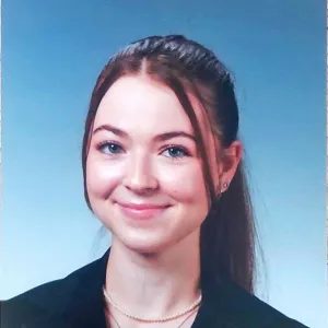 Carina - Lehrkraft für Deutsch - Erb