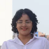 Ingrid - Profe de derecho constitucional - Lima