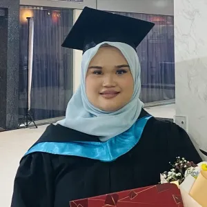Nur - Malay teacher - Seremban