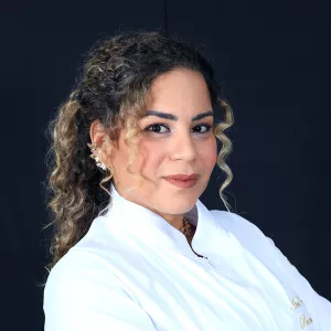 Ana Paula - Prof de estética - Franca