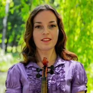 Anna - викладач гри на скрипці - Хмельницький