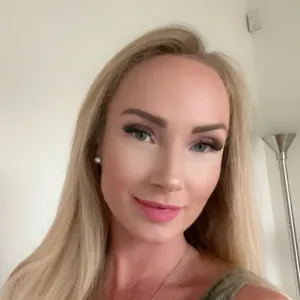 Melissa - English tutor - Burnaby
