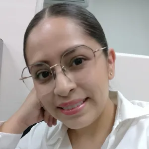 Paloma - prof de Derecho laboral - Cuernavaca