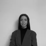 Virginia - Insegnante di aiuto compiti - Milano