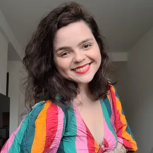 Ana Clara - Professor de comunicação - Vitória