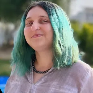 Buse - İngilizce öğretmeni - 
