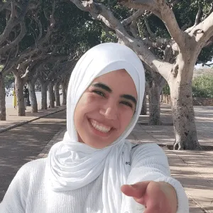Khadija - Prof d'anglais - 