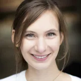 Skyrah - Yoga instructor - London