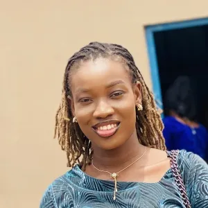 Boluwatife - Biology teacher - Romi