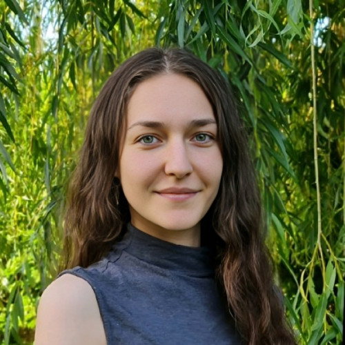 Alyssa Rata Alyssa - Guitar tutor - 27£/h