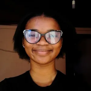 Asive - English tutor - Ibhayi