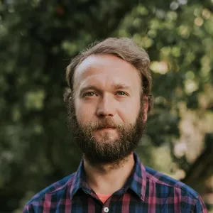 Tkac - učiteľ angličtiny - Michalovce