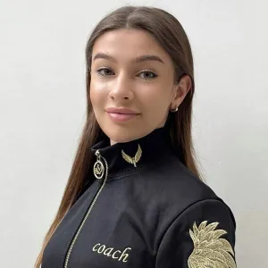 Oleksandra - Fitness instructor - London