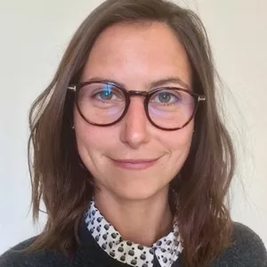 Lola - Prof de Droit civil - Versailles