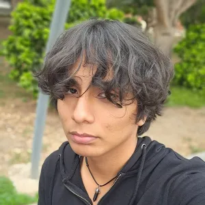Angel - profesor de matemáticas - Chimbote