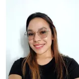 Laura - profesor de derecho civil - Salto