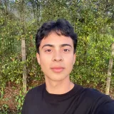 Miguel - Profesor de biología - Medellín