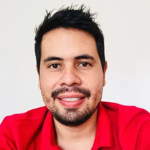LUIS - profesor de arquitectura - Buenos Aires