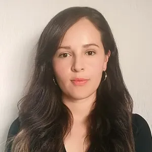 Ofelia - profesor de diseño - Guadalajara