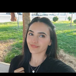 Özlem - Matematik öğretmeni - Şanlıurfa