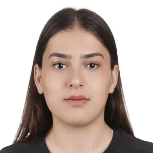 Binnur - Biyoloji öğretmeni - İstanbul