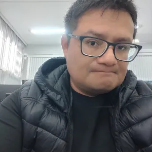 Martin - profesor de matemáticas - Chimbote