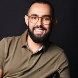 Arthur - Prof de finanças - Natal