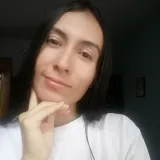 Claudia - Profe de canto - Cali