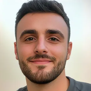 Levi - Violin tutor - Bristol