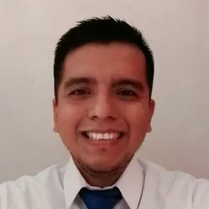 Roger Ricardo - Profe de inglés - Piura
