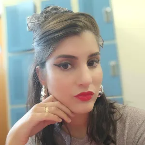 Isabela - Prof de inglês - Belo Horizonte